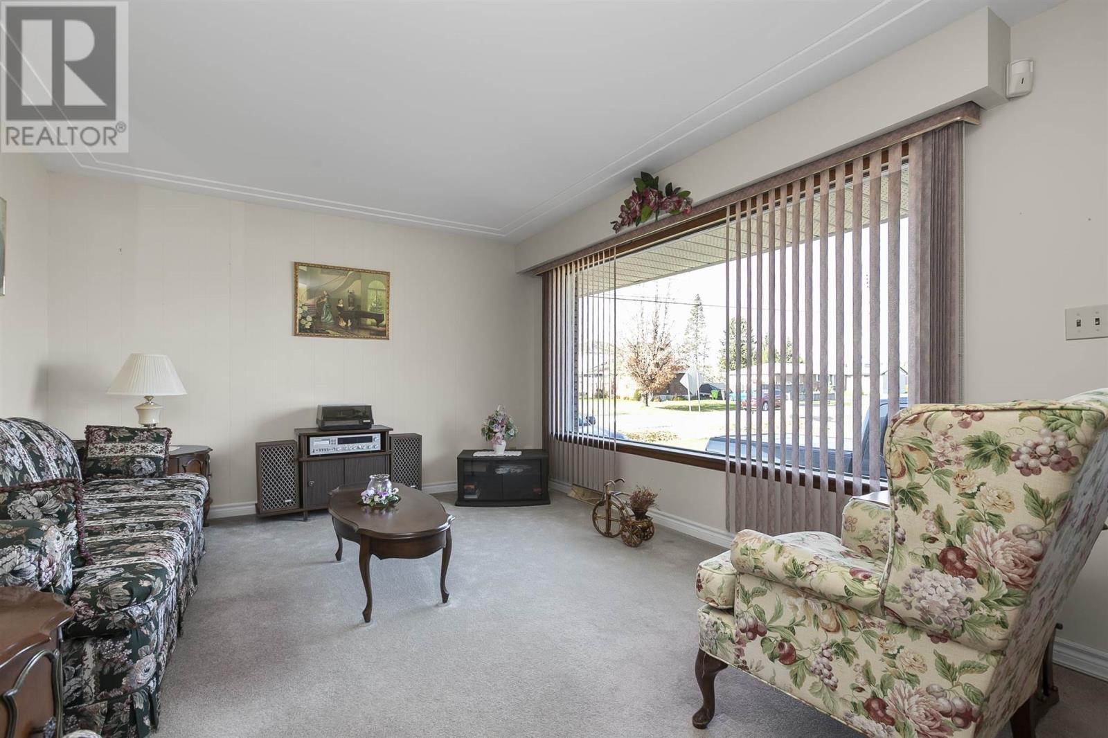 63 Murton AVE - 20