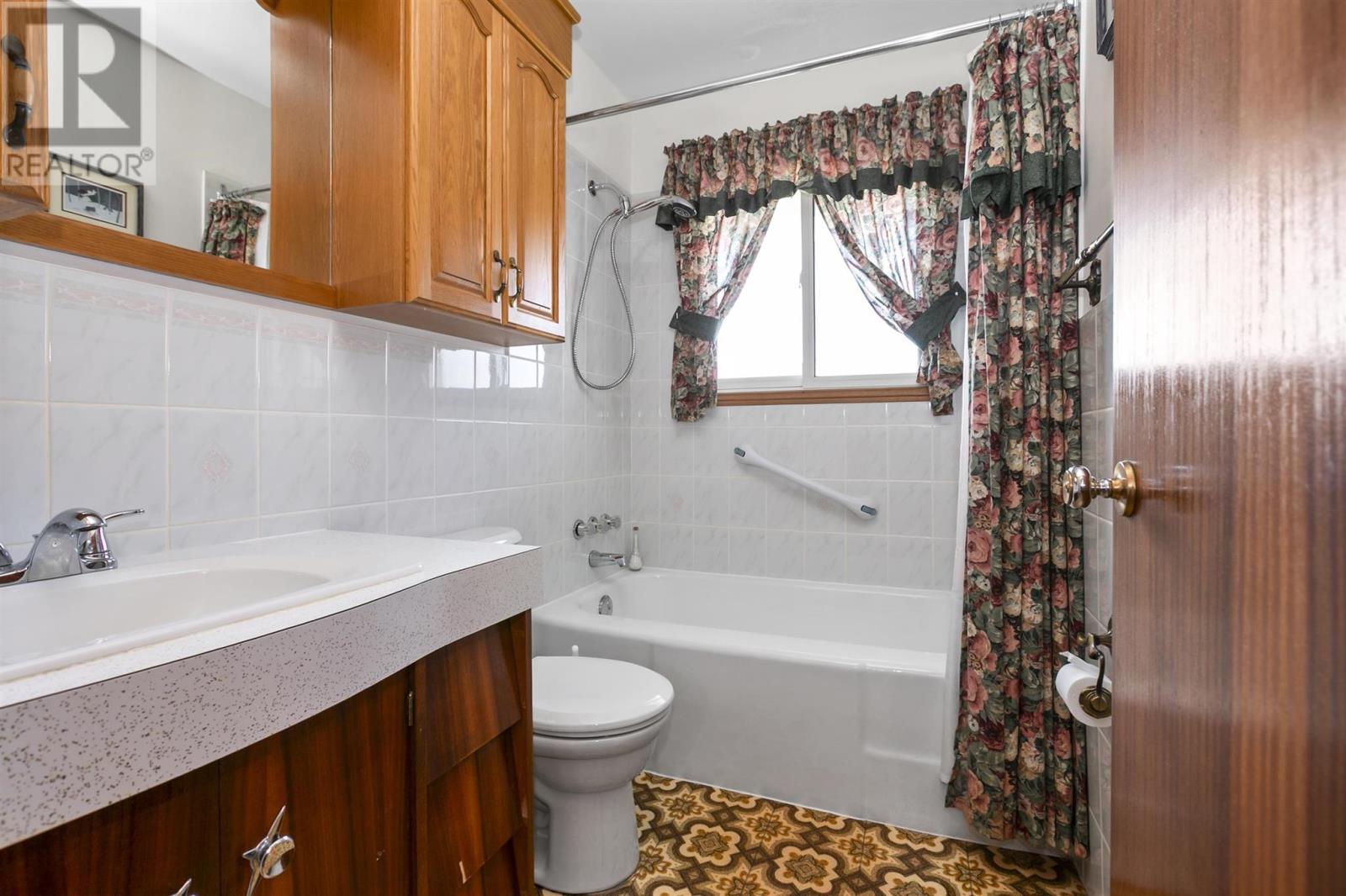 63 Murton AVE - 32