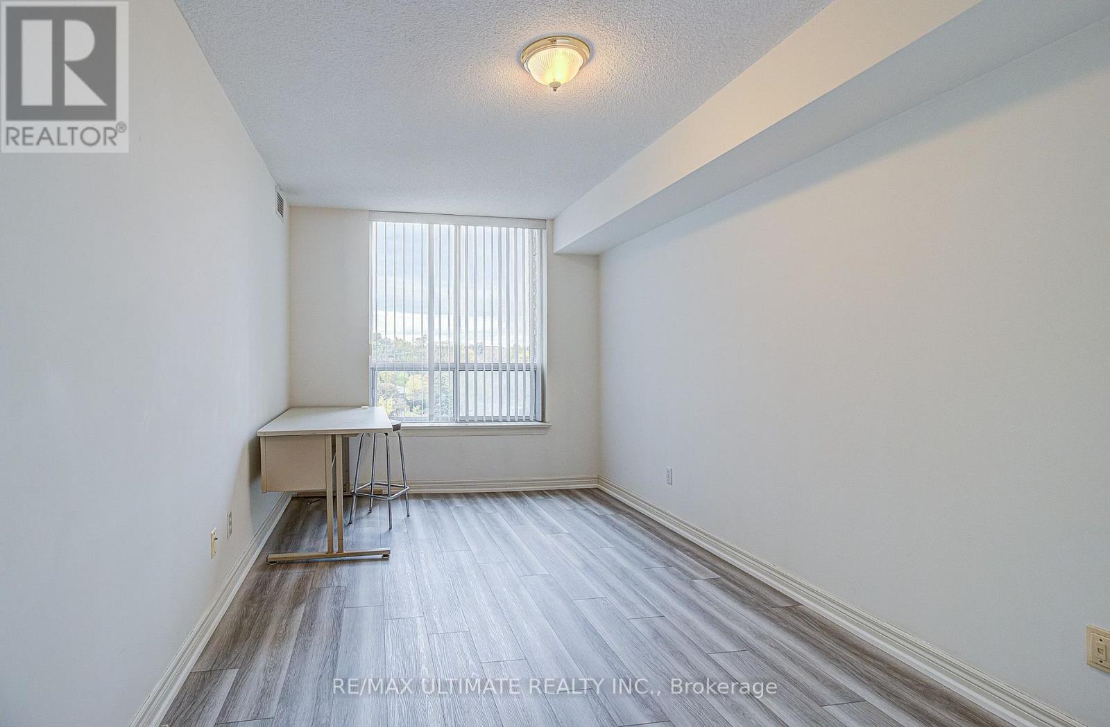 #525 1700 EGLINTON AVENUE E - 9