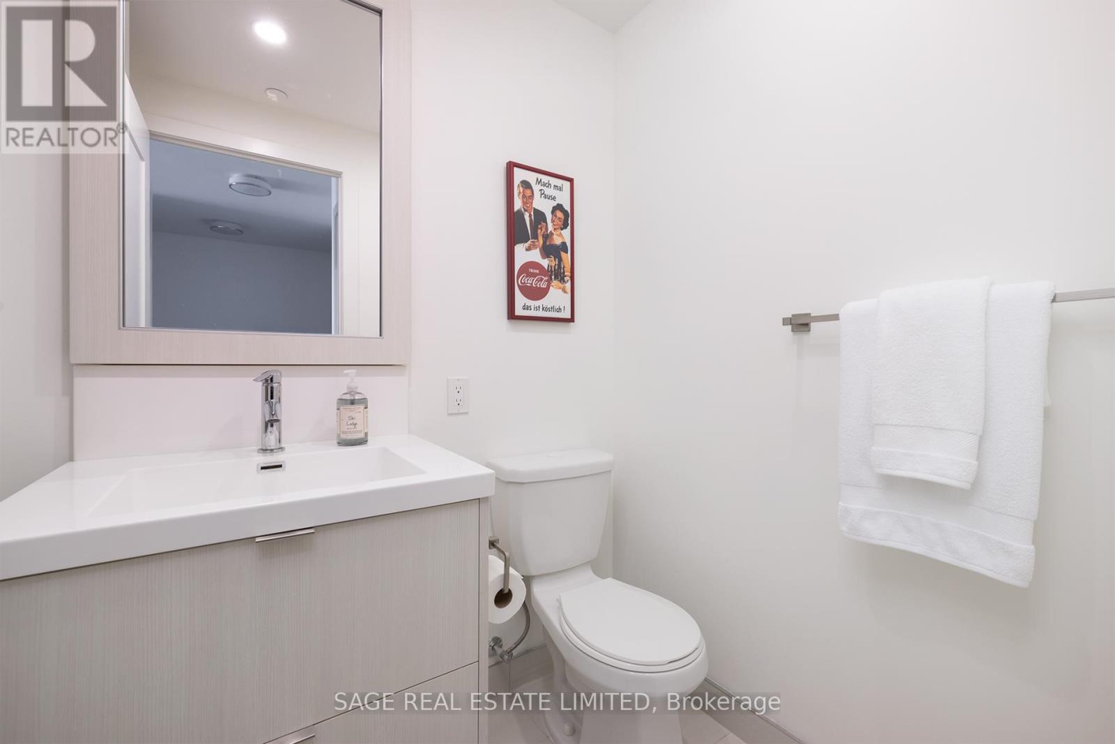 #723 38 CAMERON STREET - 12