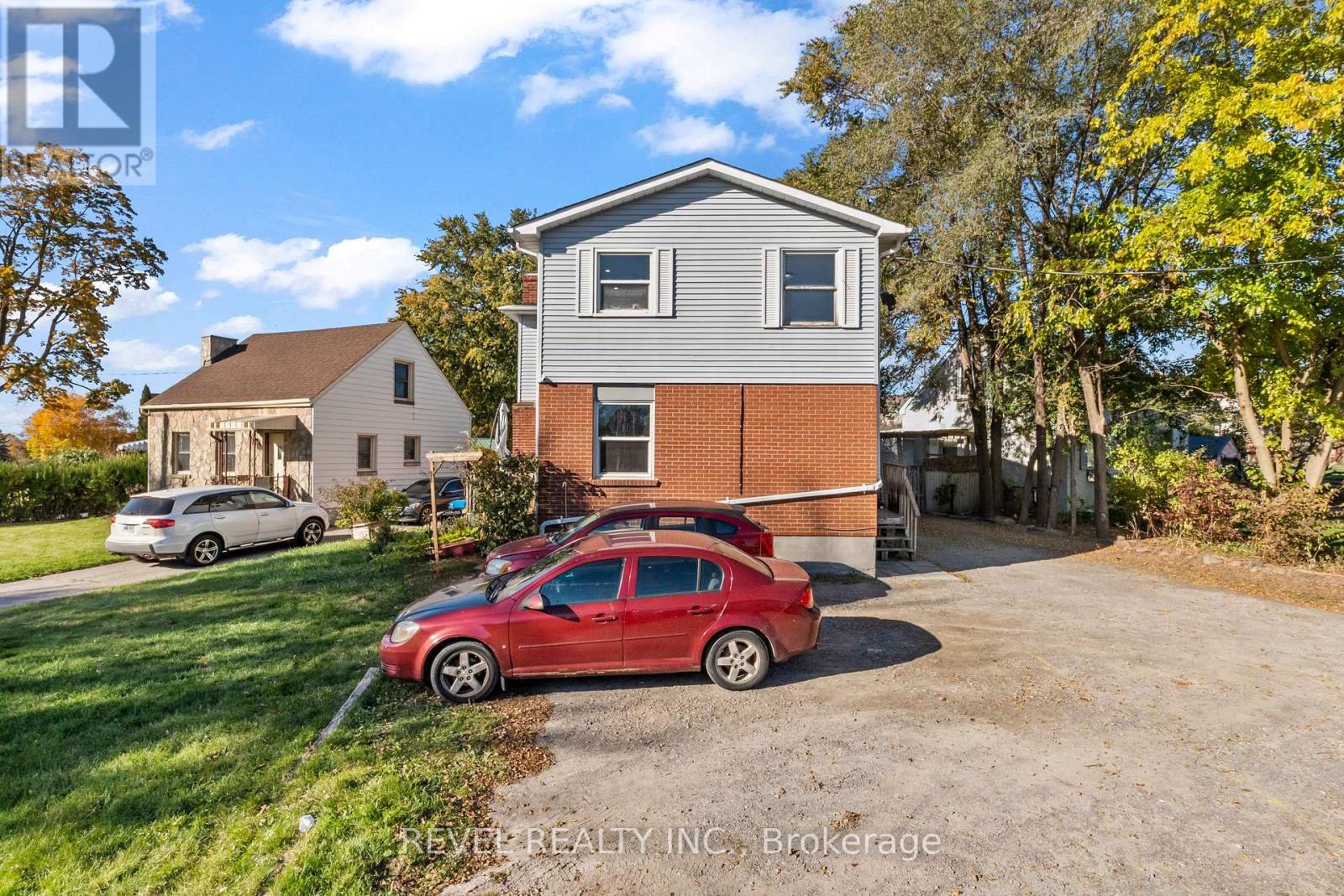 Unit 2- 1100 Simcoe Street South, Oshawa, ON photo 3