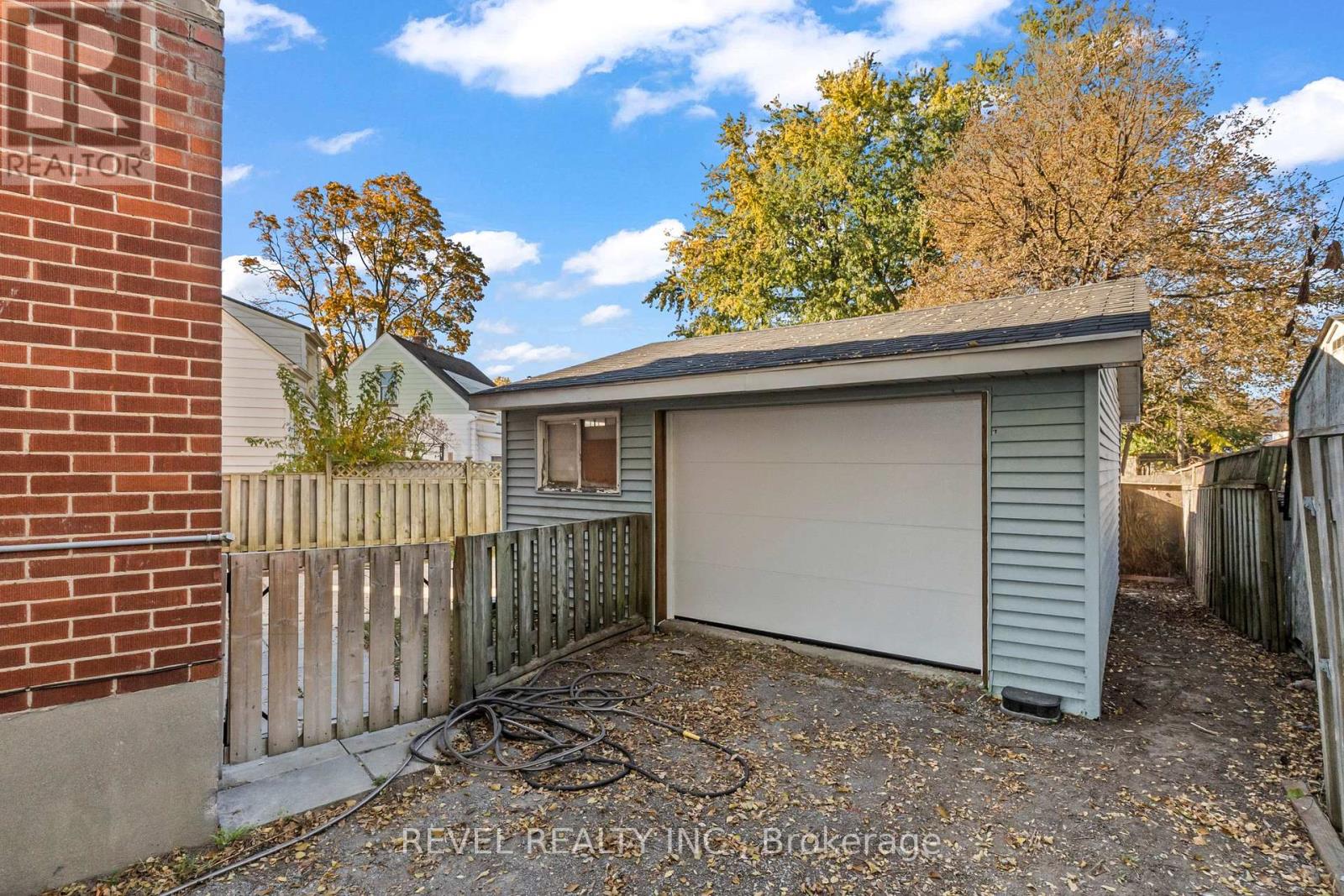 Unit 2- 1100 Simcoe Street South, Oshawa, ON photo 34