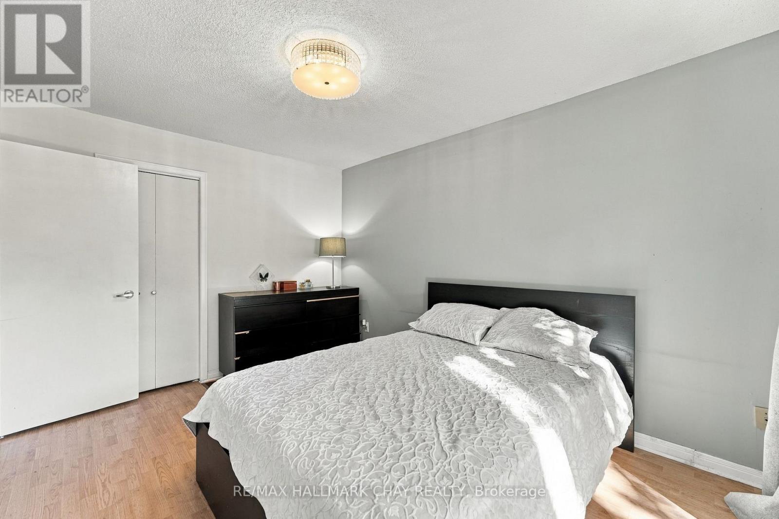 61 Turner Court, Bradford West Gwillimbury photo 15