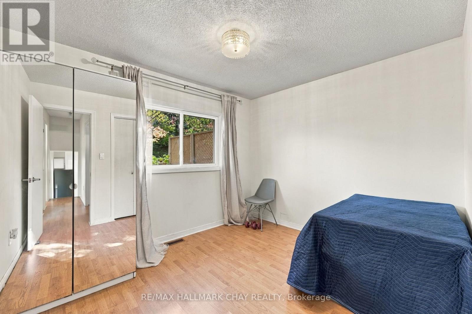 61 Turner Court, Bradford West Gwillimbury photo 16