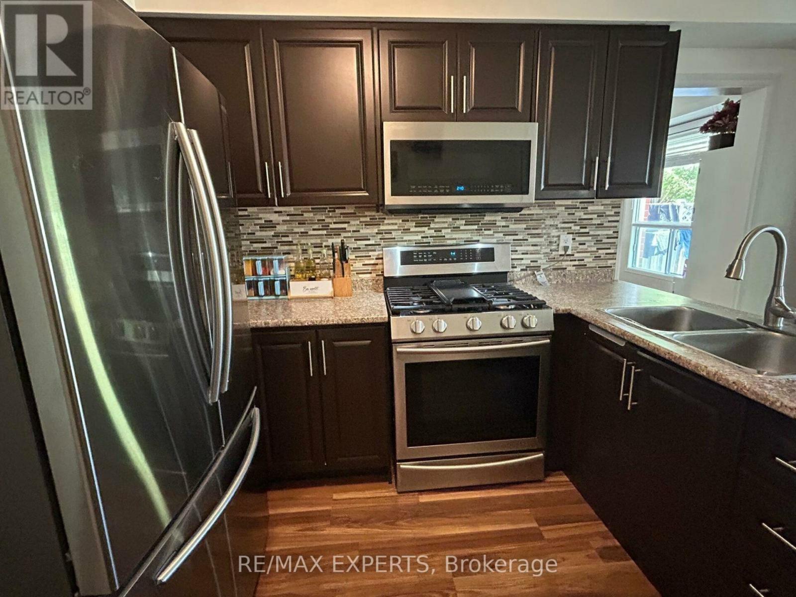 42 Quance Street, Barrie photo 14