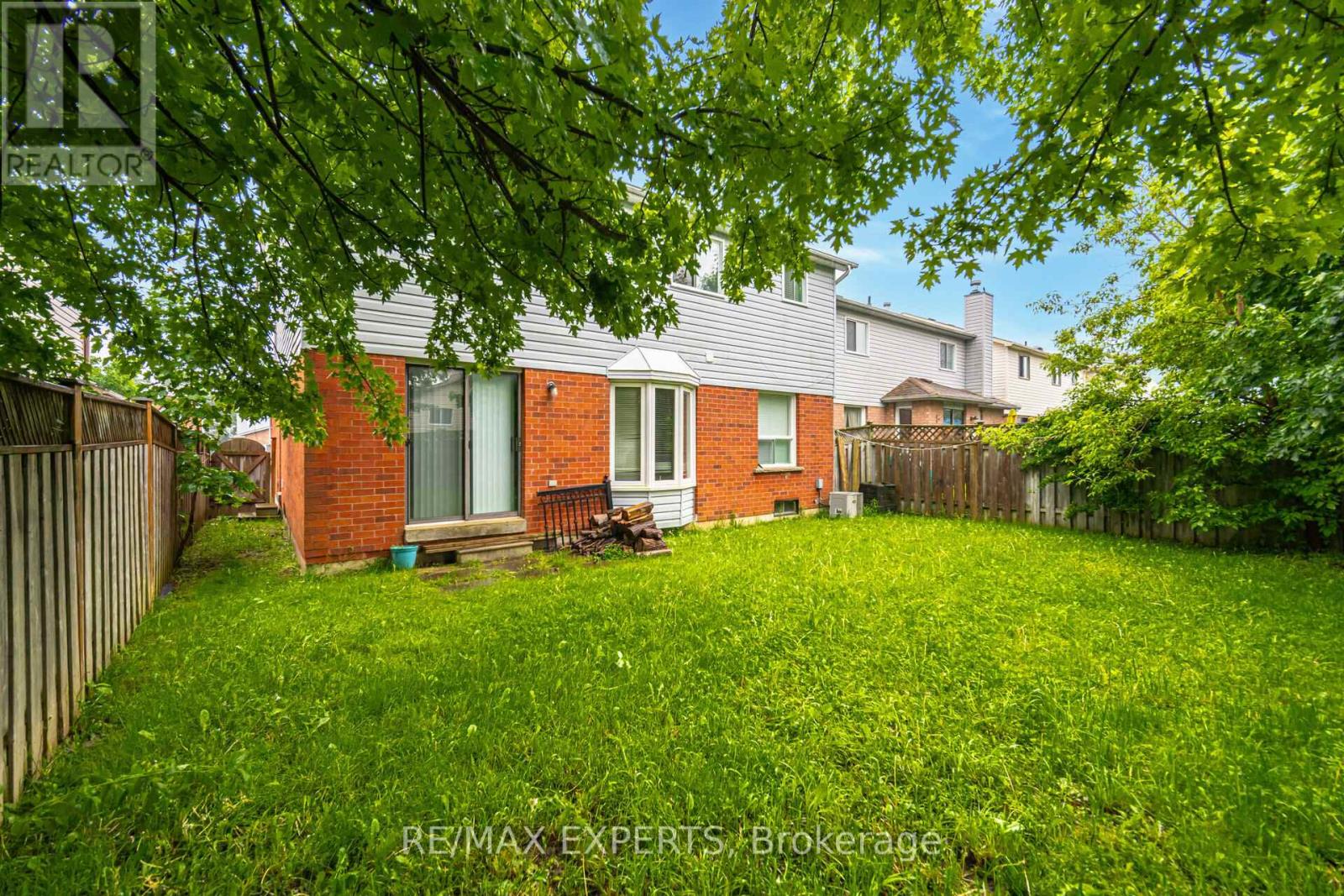 42 Quance Street, Barrie photo 38