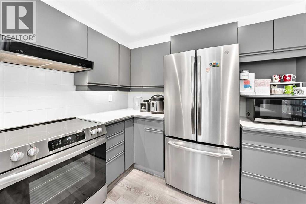 104 Christie Knoll Heights SW, Calgary — photo 8