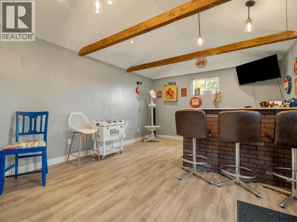 2219 14 Street, photo 33 of 45