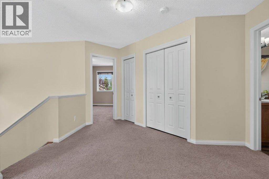 164 ASPENMERE Close, photo 19 of 46