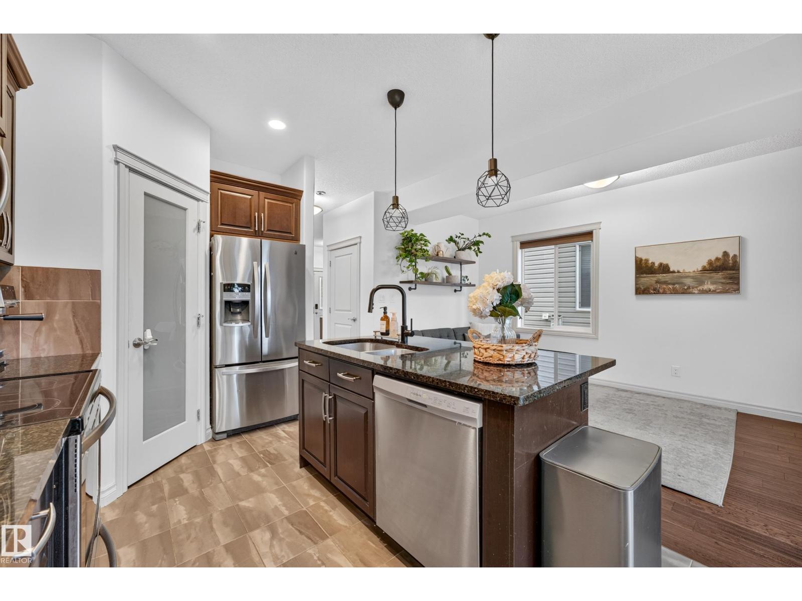 Property photograph 14 for MLS E4514644