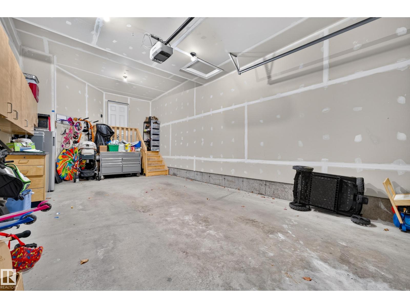 Property photograph 34 for MLS E4514644