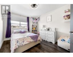 60 Moffatt Road thumbnail 21