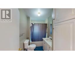 10 Calver Avenue thumbnail 13