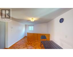 10 Calver Avenue thumbnail 18