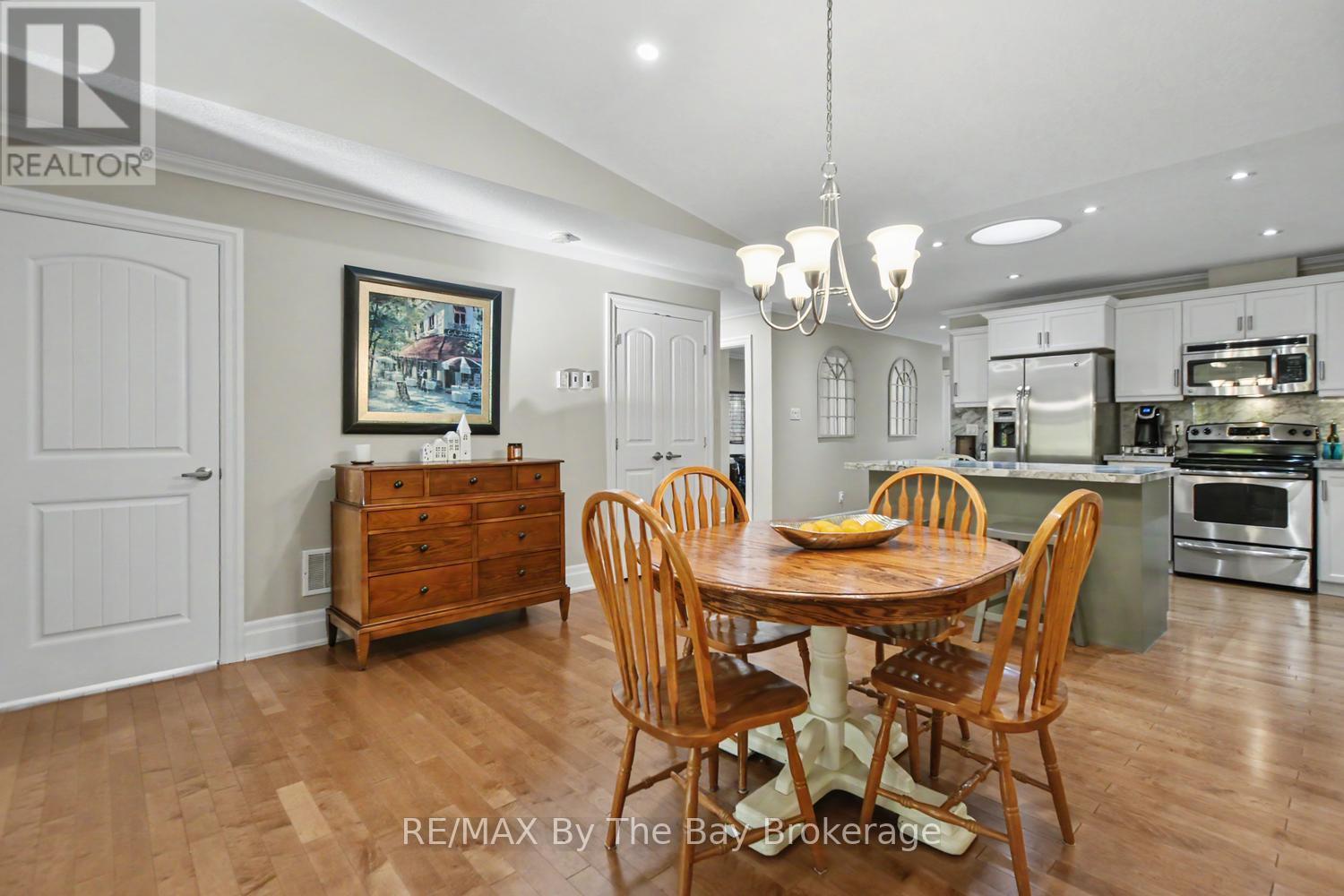 133 Greenway Drive, Wasaga Beach photo 16