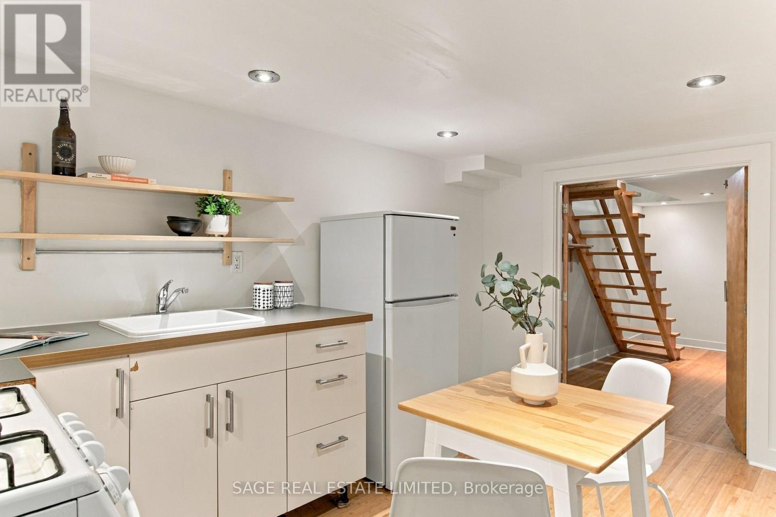 272 HIGHFIELD ROAD - 37