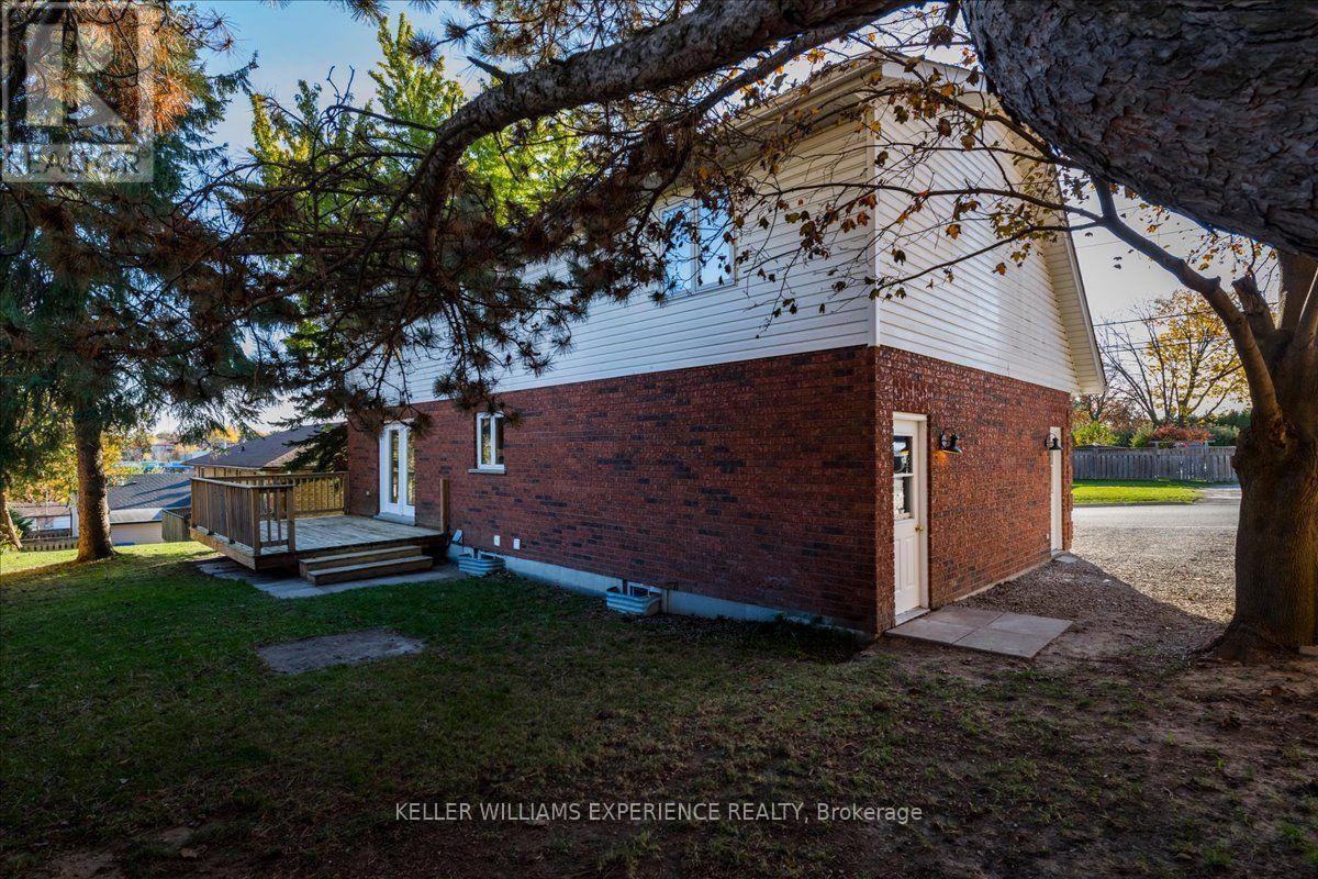 57 Toronto Street, Bradford West Gwillimbury photo 27