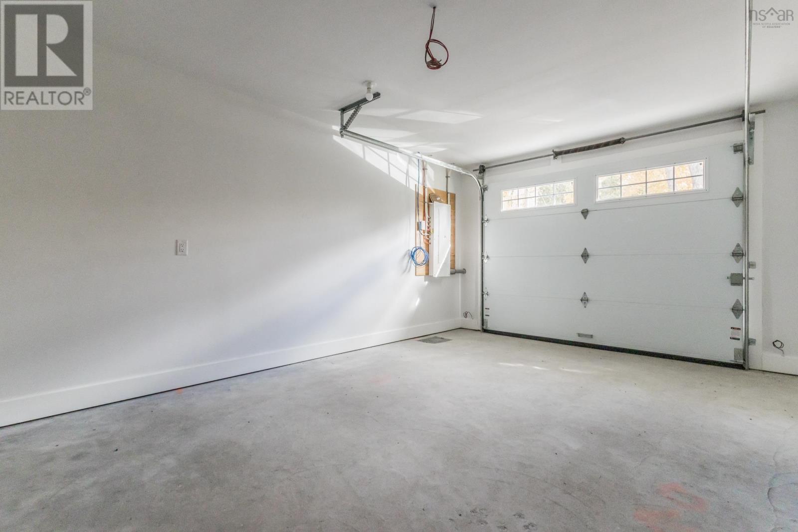 969 Pleasant Street, photo 31