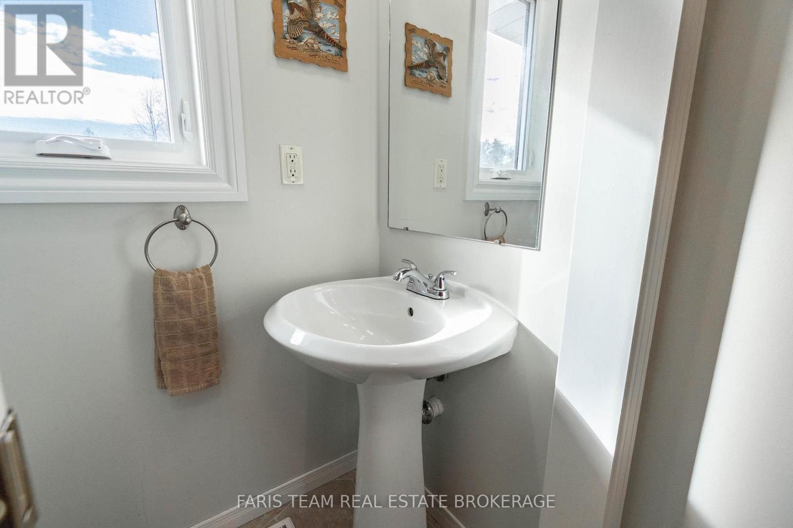 5 Elvyn Crescent, Oro-Medonte photo 13