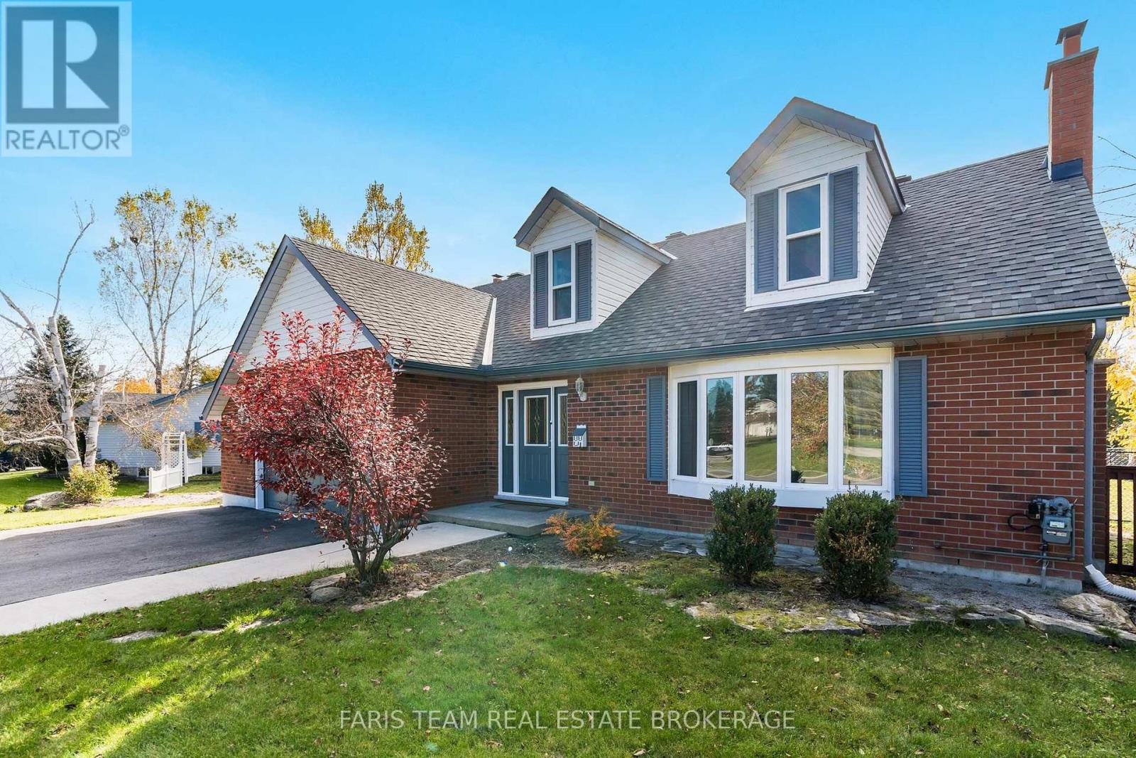 5 Elvyn Crescent, Oro-Medonte photo 4