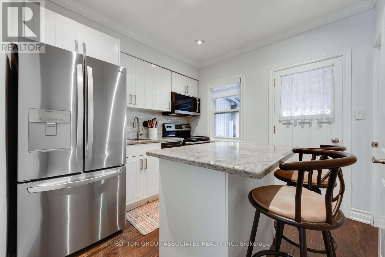 26 LIVINGSTONE AVENUE - 13