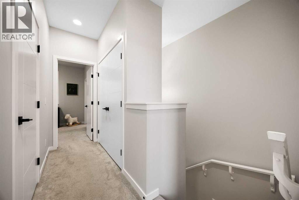 2127 12 Street NW, Calgary — photo 12