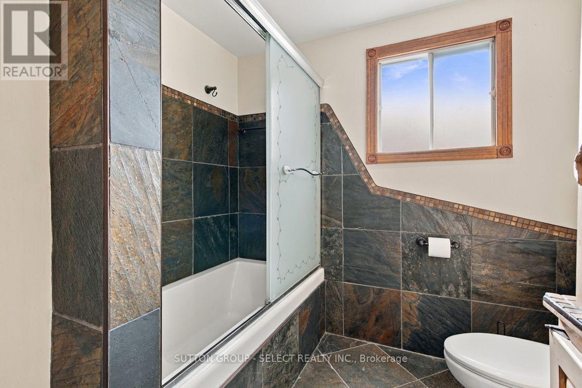 25 FINCH CRESCENT - 29