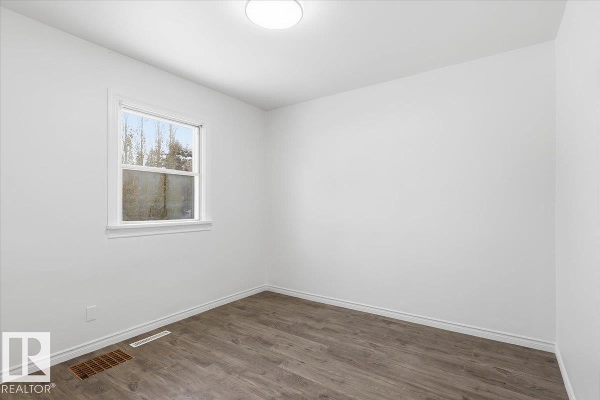 4720 52 st, Calmar — photo 13