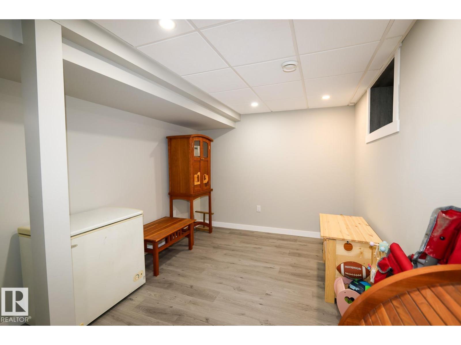 4733 49 AV, Legal — photo 18