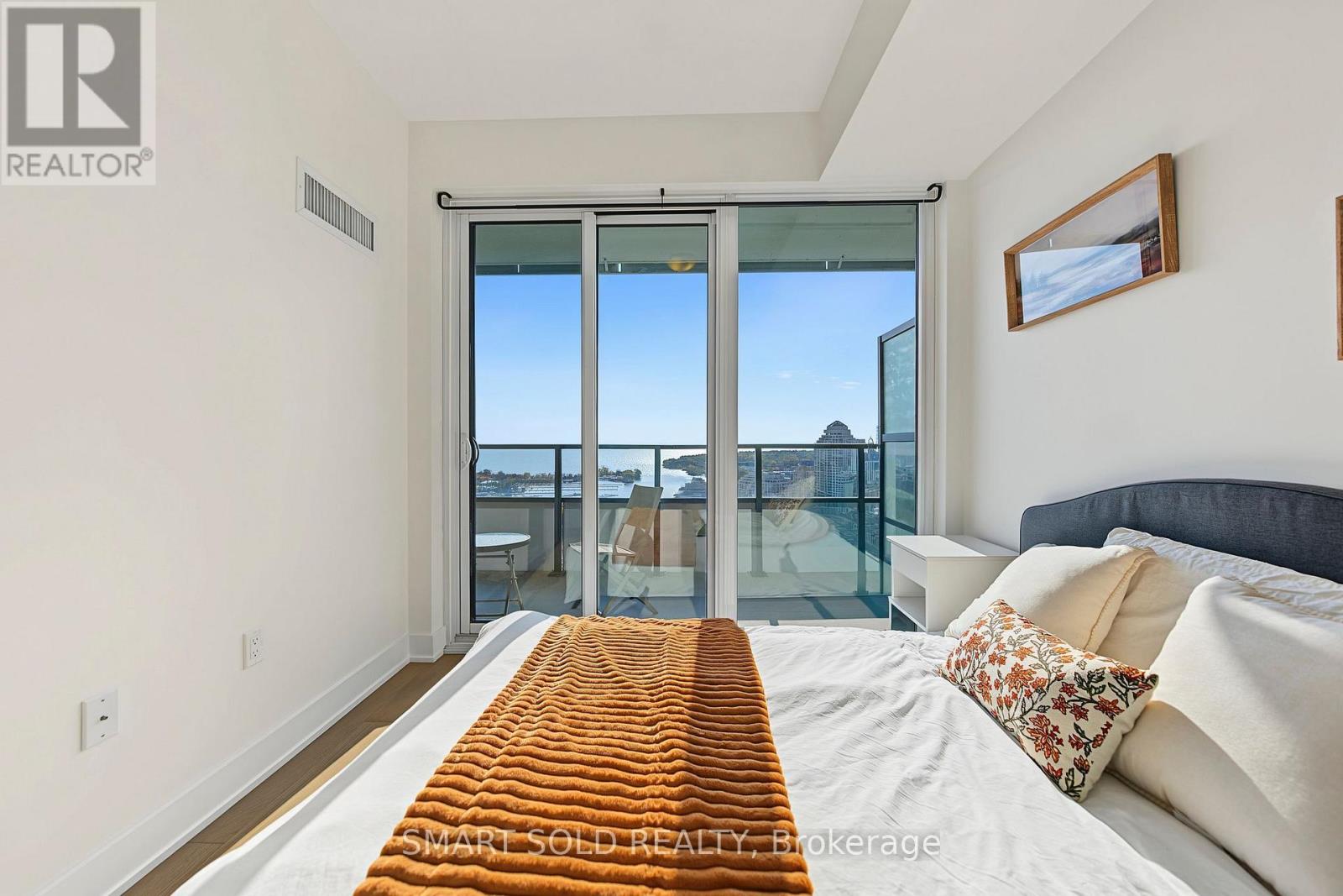 #2419 30 SHORE BREEZE DRIVE - 16