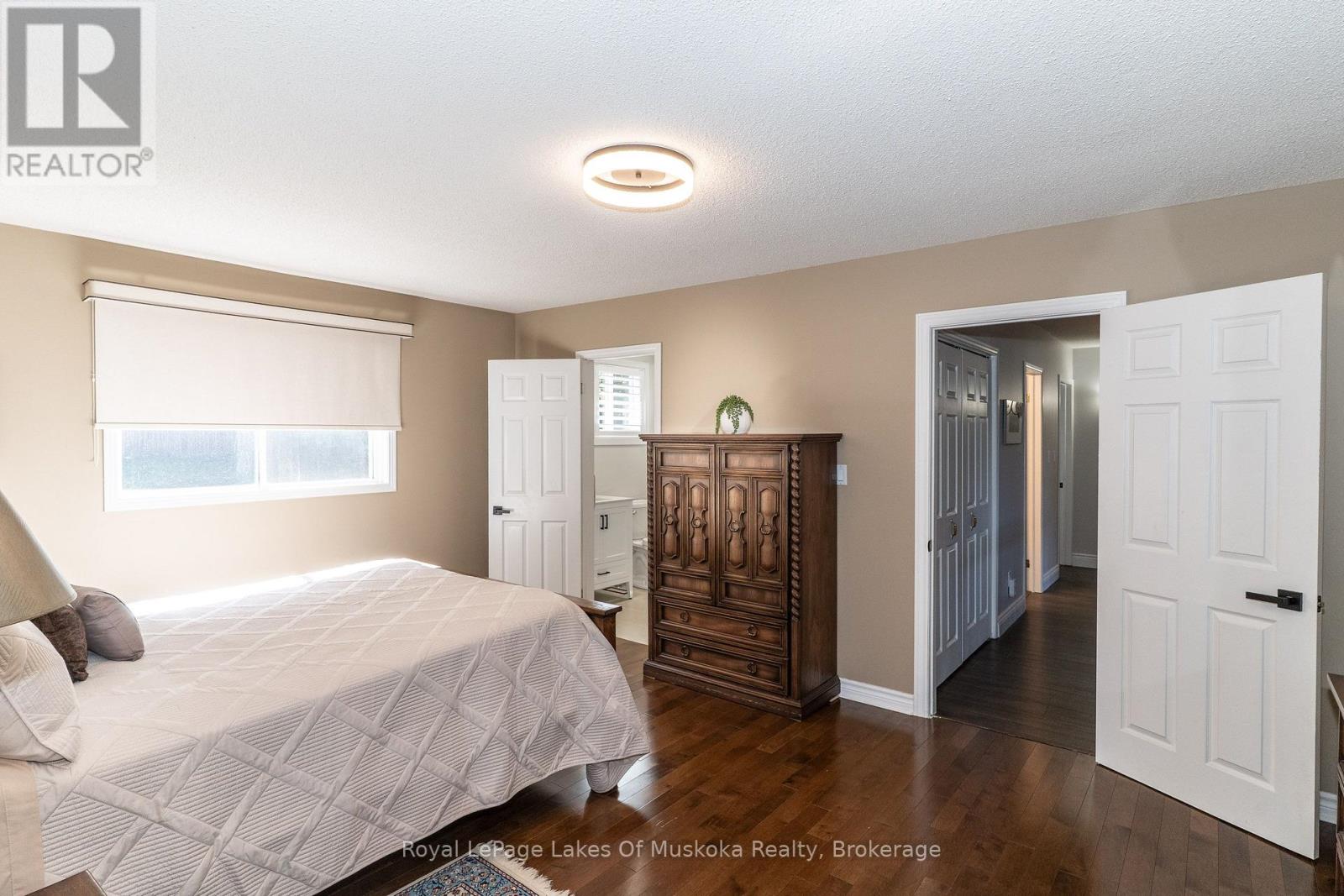 135 DOUGLAS STREET - 23