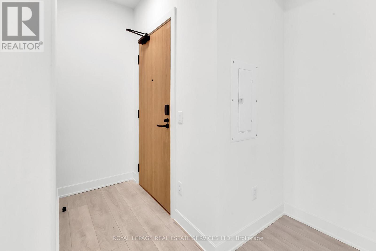 #2308 15 MERCER STREET - 27