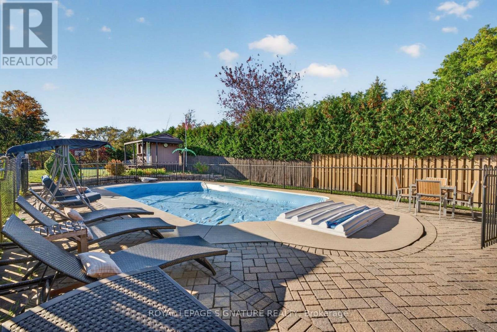 1760 AUTUMN CRESCENT - 35