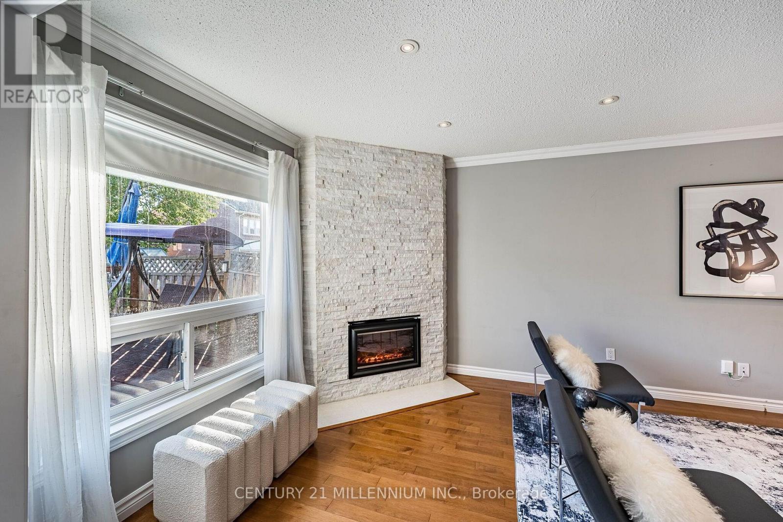 31 DURNESS AVENUE - 11