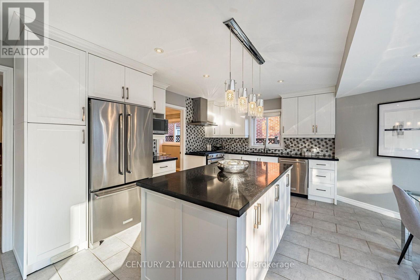31 DURNESS AVENUE - 14
