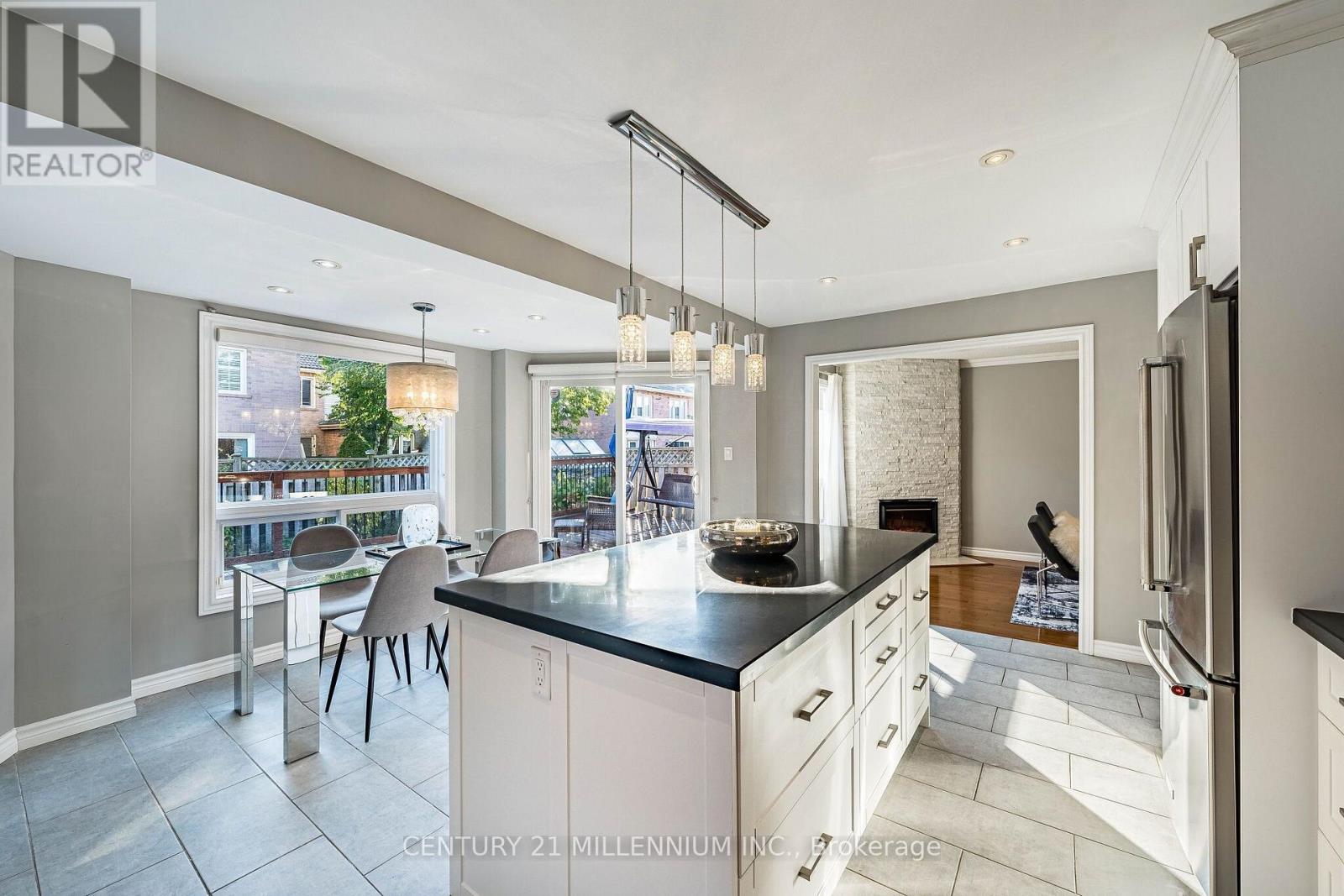 31 DURNESS AVENUE - 15