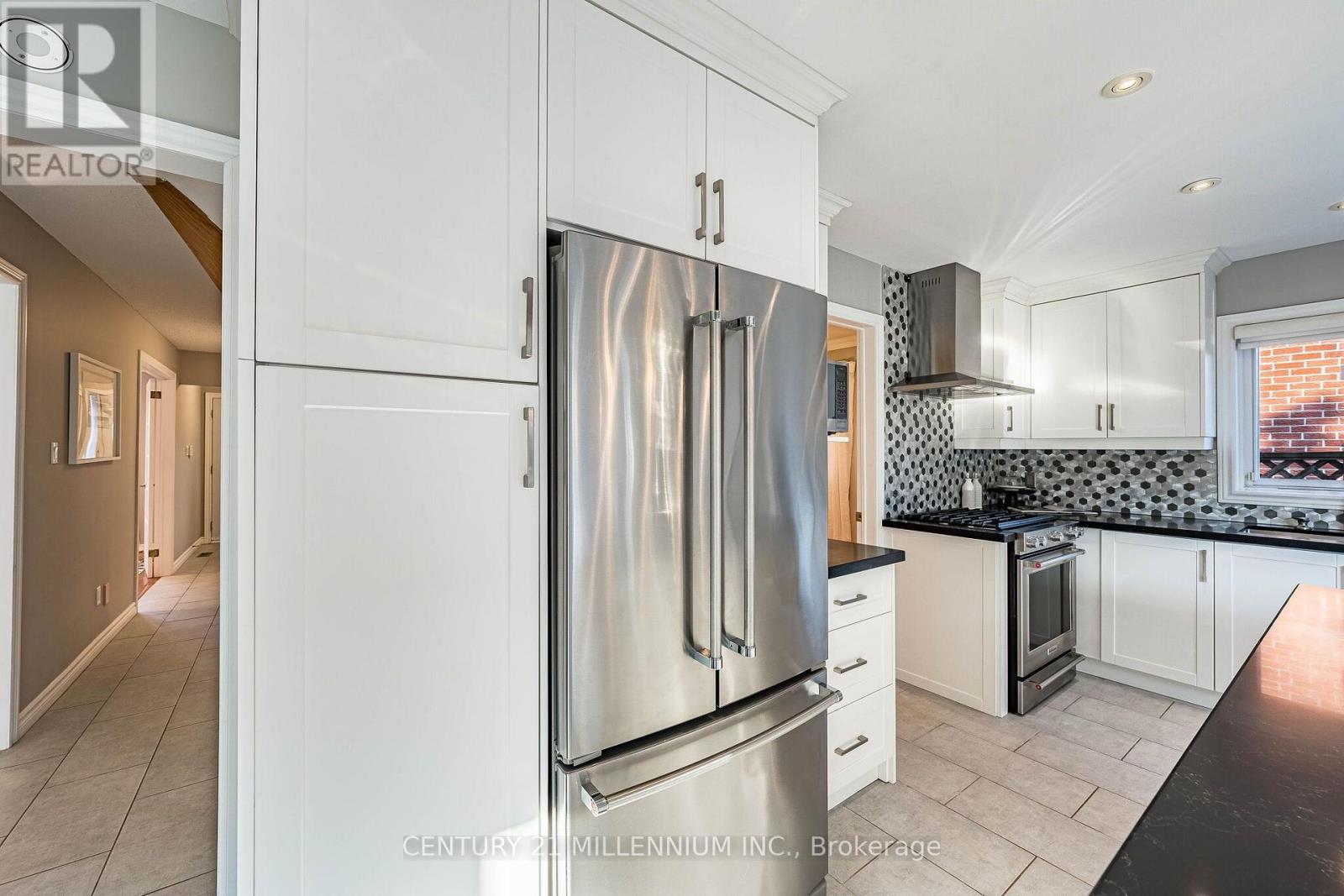31 DURNESS AVENUE - 17
