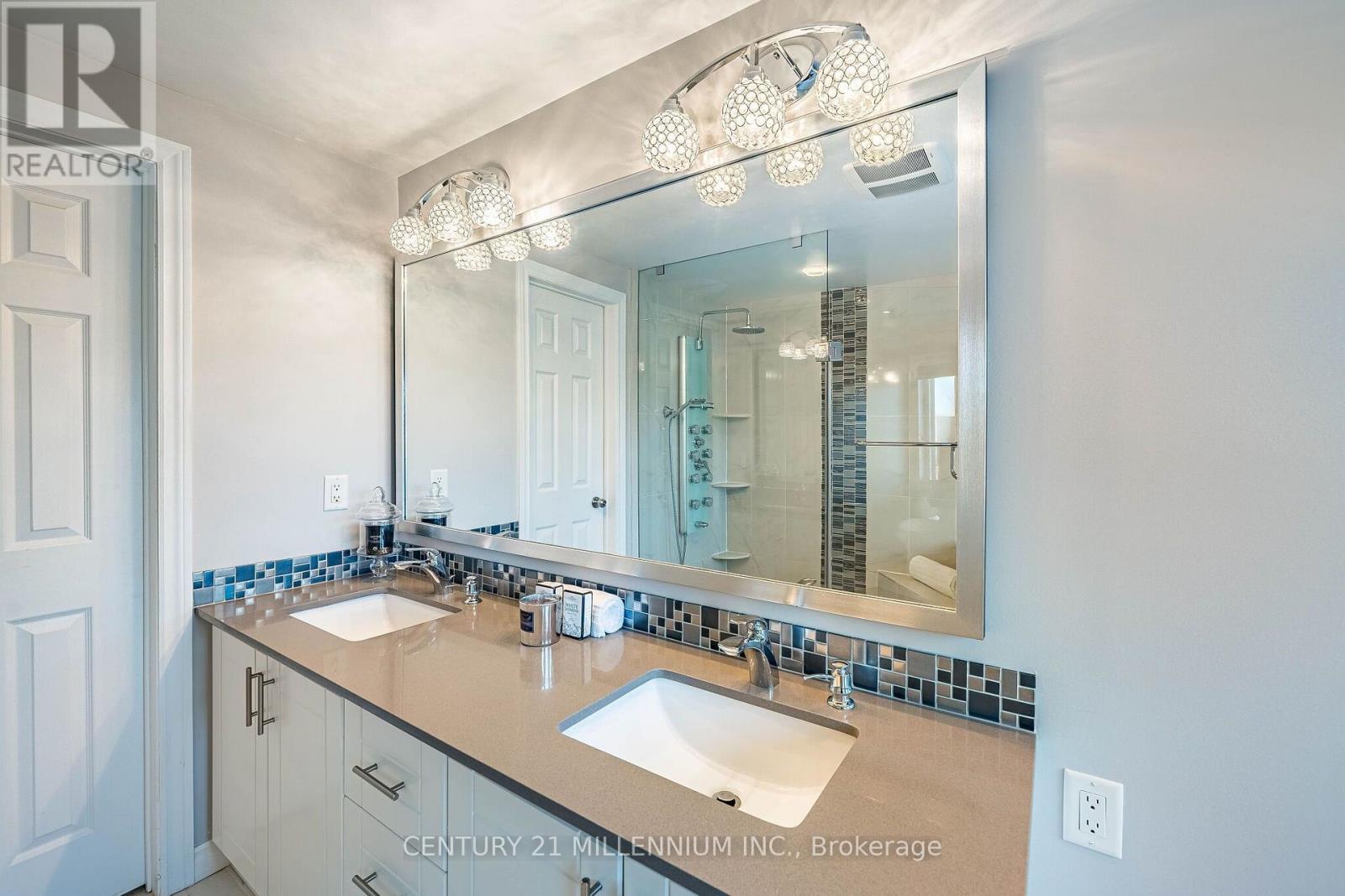 31 DURNESS AVENUE - 32