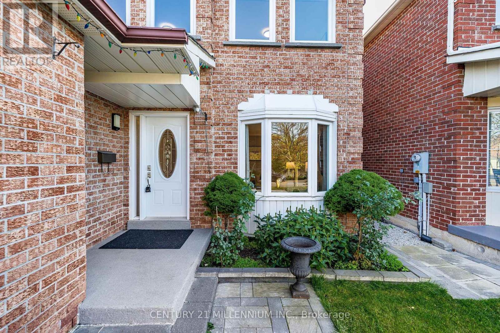 31 DURNESS AVENUE - 4