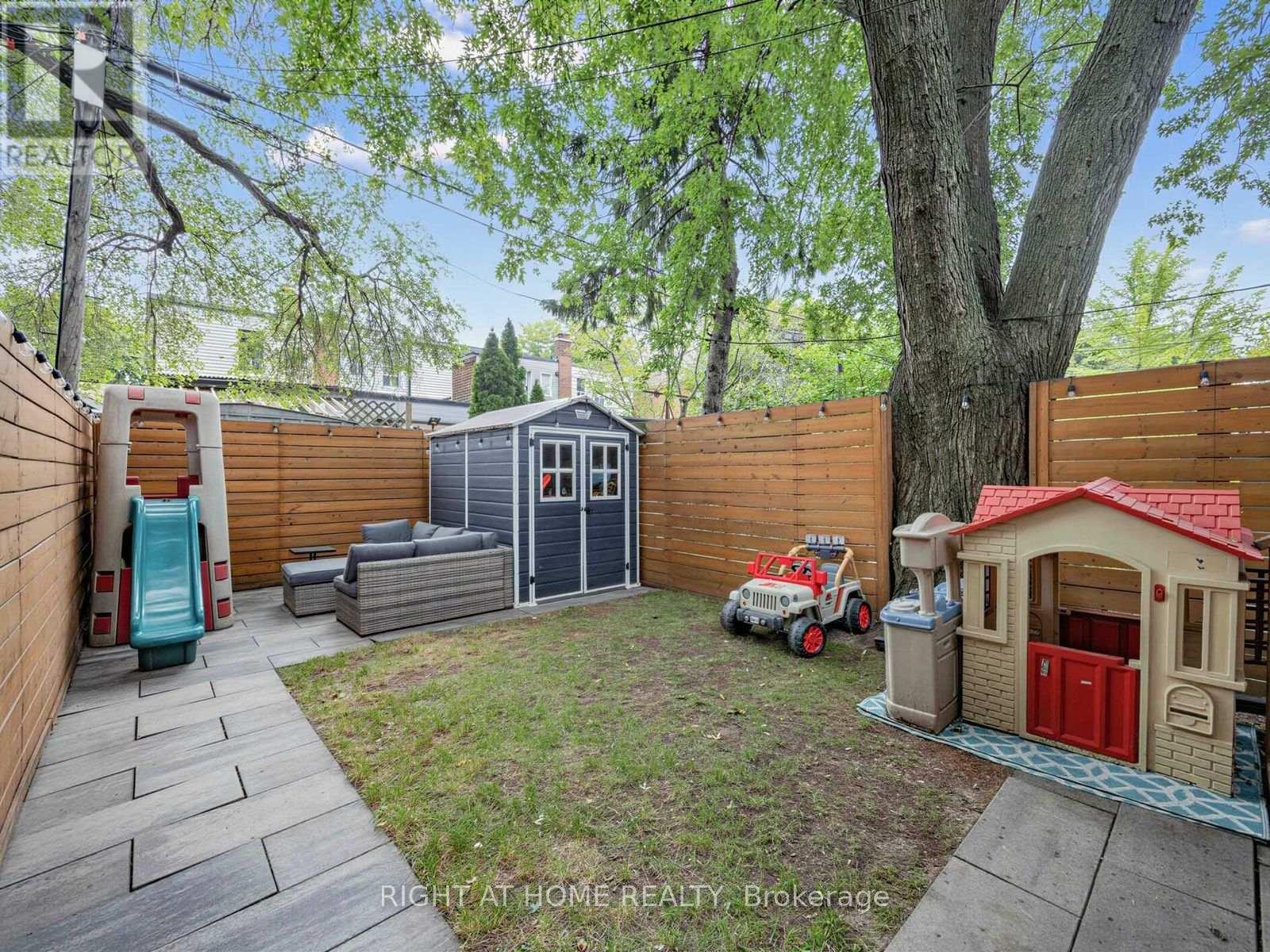 81 SILVERTHORN AVENUE - 25
