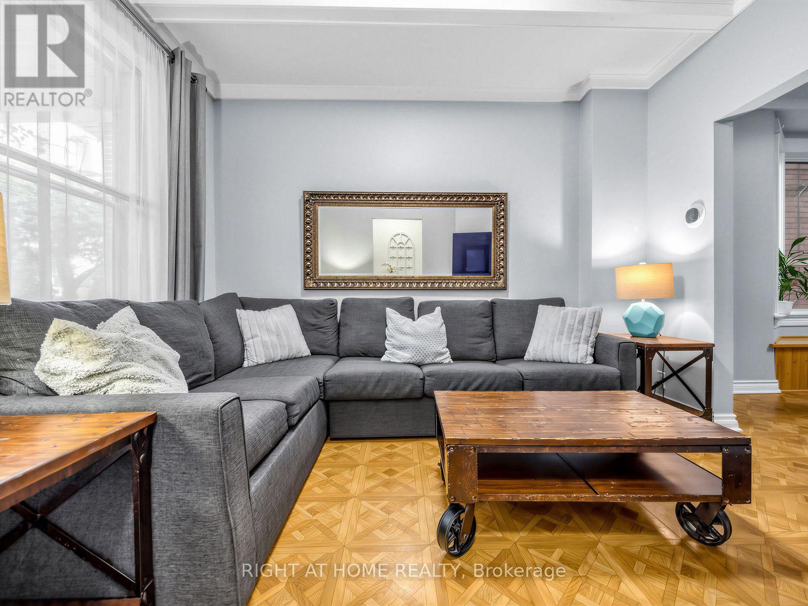 81 SILVERTHORN AVENUE - 5