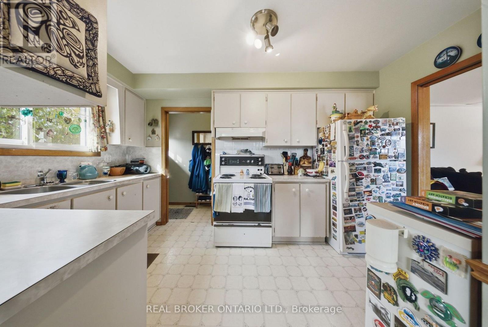24 RAPALLO DRIVE - 13