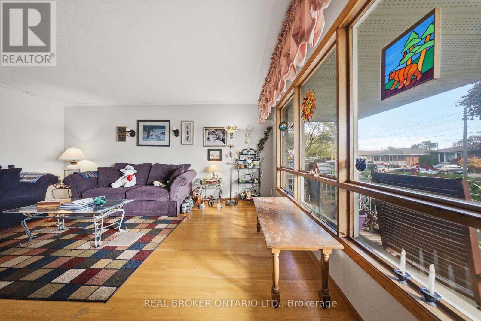 24 RAPALLO DRIVE - 6