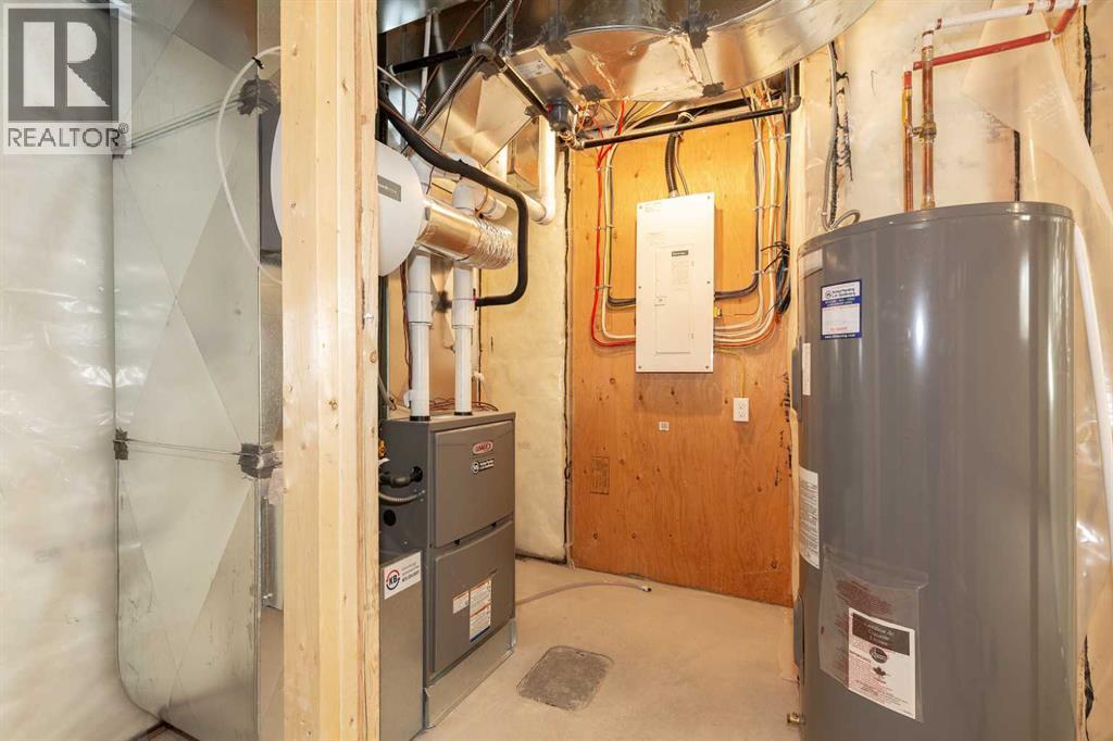1276 Abitibi Road W, Lethbridge — photo 32