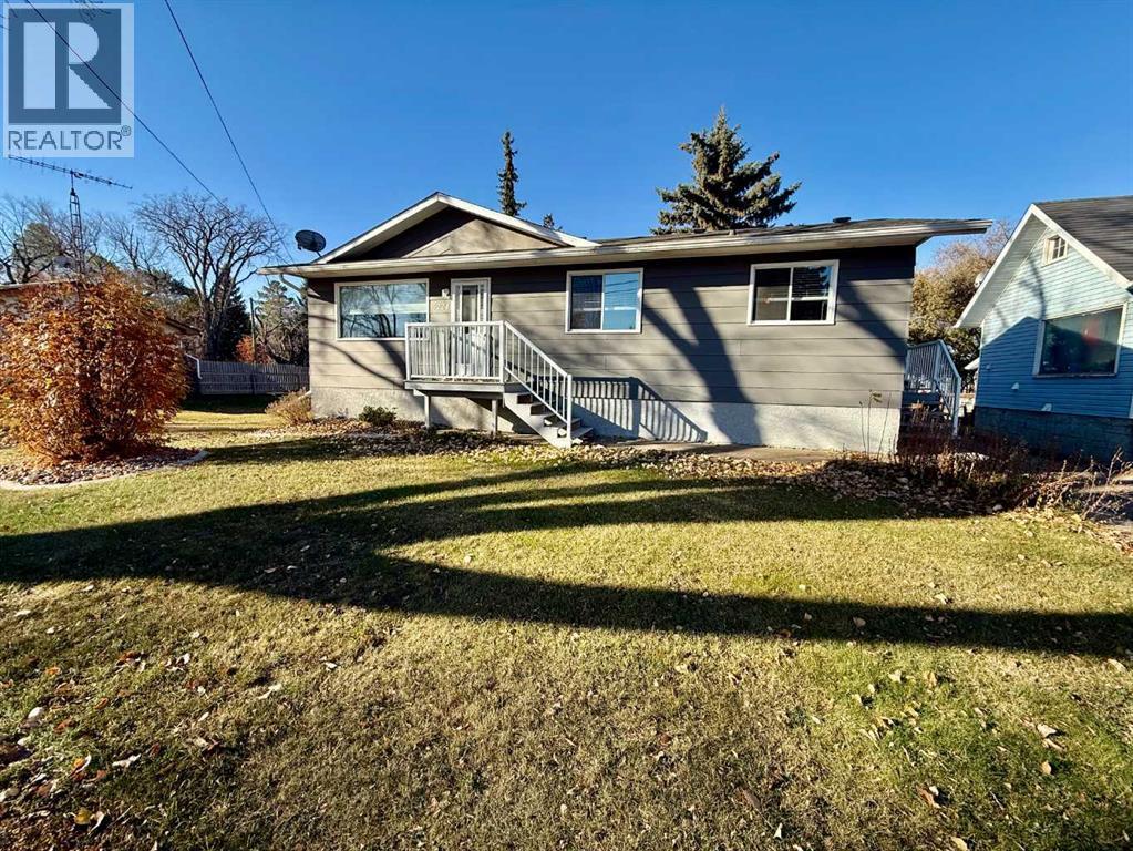 5224 52 Street, Provost — photo 2
