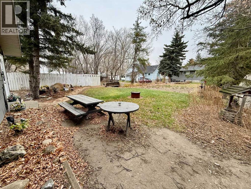 5224 52 Street, Provost — photo 25