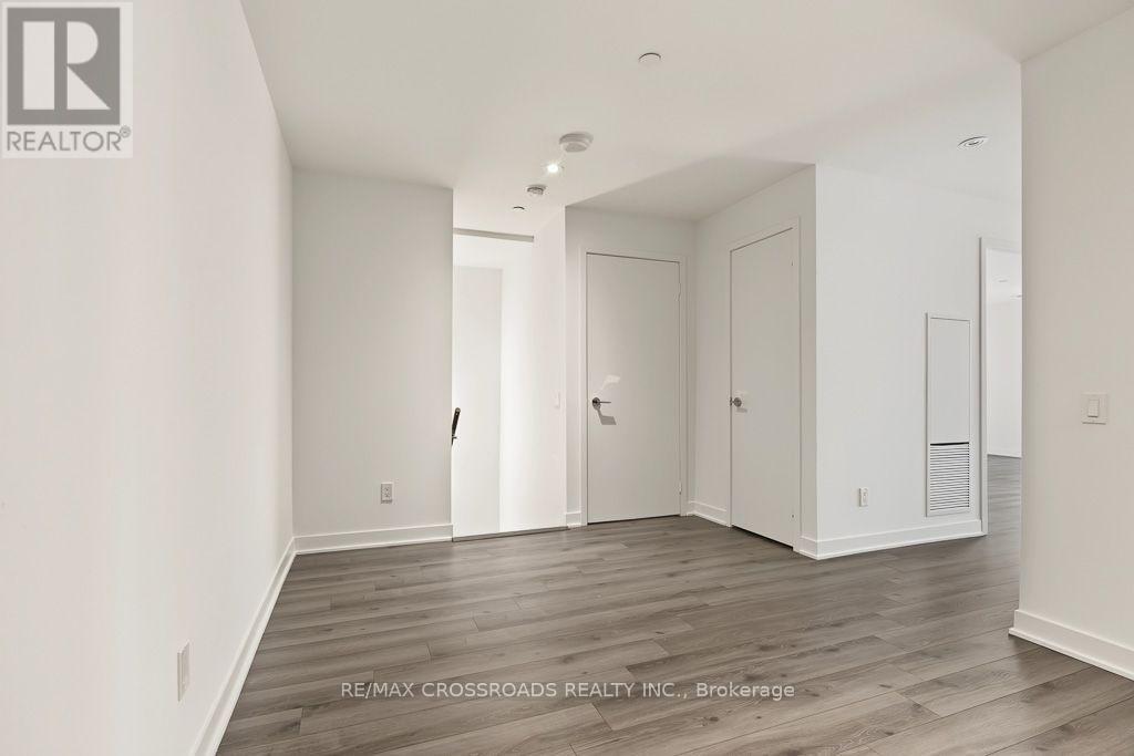 #TH05 58 QUEENS WHARF ROAD - 28