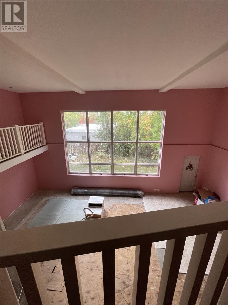 401 Lake ST - 14