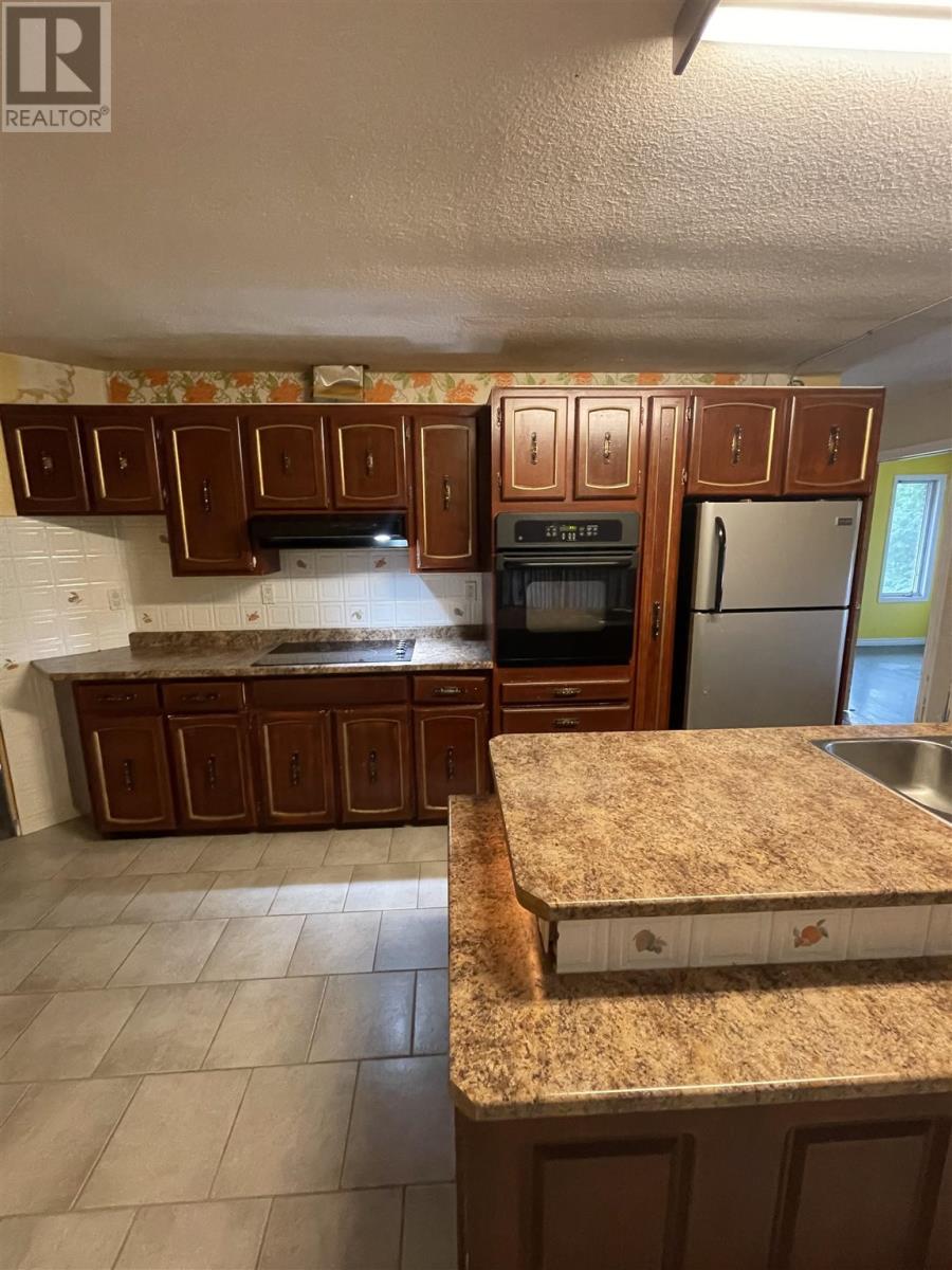 401 Lake ST - 8