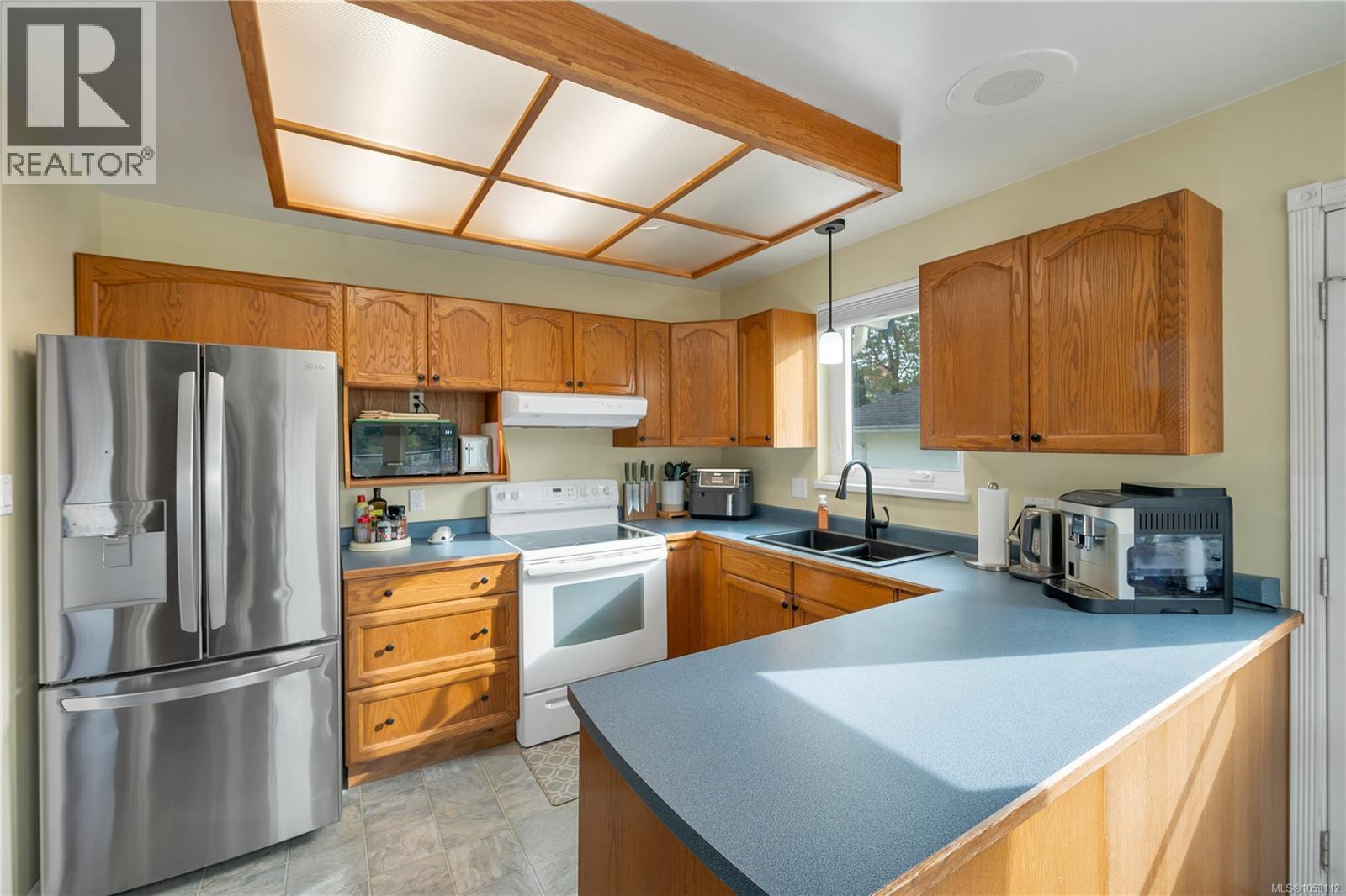 1154 Blesbok Rd, Campbell River